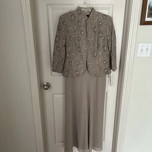 R&M Richard’s 2pc Formal Dress With Embroidery & Sequins, Taupe Size 10 New/Tags - Picture 1 of 9