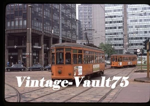ORIGINAL SLIDE TROLLEY TRAM 1589 MILAN ITALY KODACHROME 1979 - Picture 1 of 1
