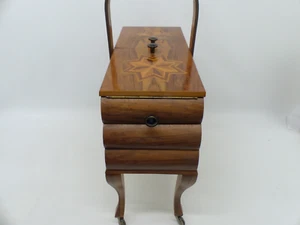 Art Deco um 1920 Nähkästchen Einlegearbeit Intarsien - Bild 1 von 13