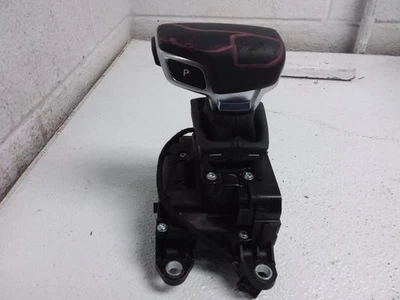 Palanca de cambios de transmisión automática AUDI Q5 2023 cuero negro OEM ID 80B713041AD  Foto 1 de 4