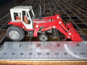 1/64 Massey Ferguson MF 699 2WD Utility Tractor Ertl Farm Machine Bucket c3 - Picture 1 of 4