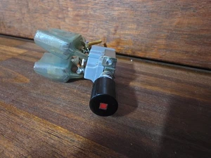 REPUESTO AMPLIFICADOR ESTÉREO INTEGRADO AIWA 8700 - INTERRUPTOR DE ENCENDIDO APAGADO - Imagen 1 de 6
