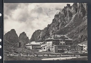 Cartolina Dolomiti Passo Pordoi Albergo Savoia con Sassolungo D1406 - Picture 1 of 1