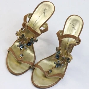 Giuseppe Zanotti Suede Jewel Embellished Rhinestone T-strap Heels Tan Size 39.5 - Picture 1 of 7