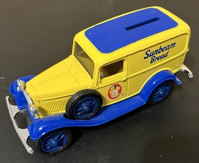 ERTL 压铸银行 1932 面板交付 Van - Sunbeam 面包 #7612 — 第 1/3 张图片