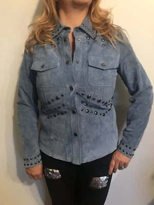 Cuero Gamuza Tachonado *Nuevo* AZUL Chi Por Carlos Falchi - Otros Colores Disponibles Foto 1 de 4