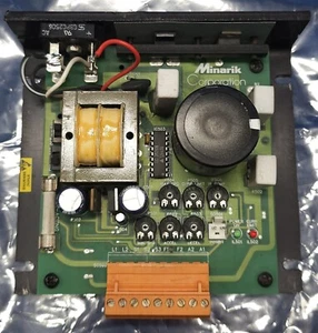 ACCIONAMIENTO DE MOTOR DE CC DE VELOCIDAD VARIABLE MINARIK XL3025A-Q-0583 - Imagen 1 de 6