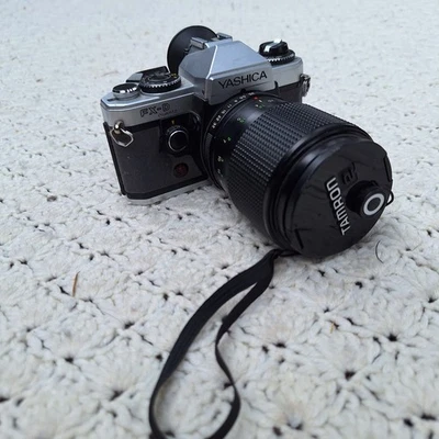 Yashica FX-D Cuarzo con Lente Teleobjetivo Vivitar 1:3.5 58mm Película 35mm Foto 1 de 4