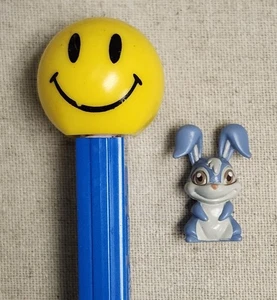 KIKO of Winx Club Mattel Blue Bunny Mini Figure PVC Rabbit Toy from Bloom Doll - Picture 1 of 8