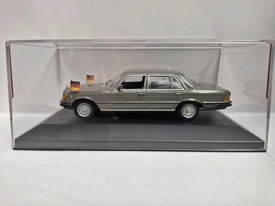Minichamps 436 039200 Mercedes 350 SEL Helmut Schmidt 1/43 MIB in replacement ca - Bild 1 von 4