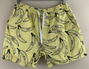URBAN OUTFITTERS Men's Maximus Go Bananas Printed Shorts Size M NEW - Picture 1 of 5
