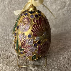Vintage Cloisonné viktorianisches Emaille vergoldetes Ei Ornament Gold mit Ständer Osterei - Bild 1 von 5