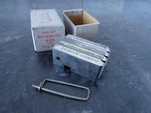Ridgid 402 - 402R filettatrice per tubi matrici 1 1/2" e 2 pollici, nuovi inserti da taglio vintage - Foto 1 di 4