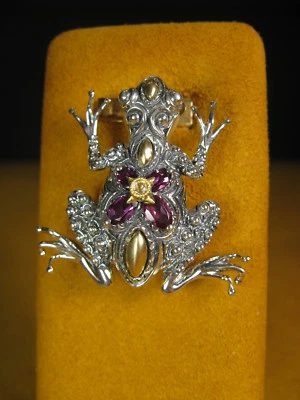 BARBARA BIXBY FROG RHODOLITE GARNET GEMSTONE FLOWER ENHANCER PENDANT Gift - Image 1 of 3