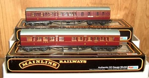 TWO UNUSED MAINLINE 'OO' LMS 57' PANELLED COACHES COACHES - BOXED (L796) - Picture 1 of 7