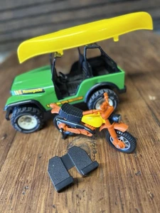 Vintage 1970’s Tonka Renegade Jeep Green 4X4 w/ Rare Canoe Motorcycle &Rack - Bild 1 von 20