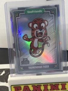Topps Chrome VeeFriends Tremendous Tiger Silver Refractor No. 60 - Picture 1 of 2