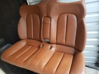Asiento trasero Mercedes-Benz Cabriolet W208 cuero marrón Foto 1 de 3