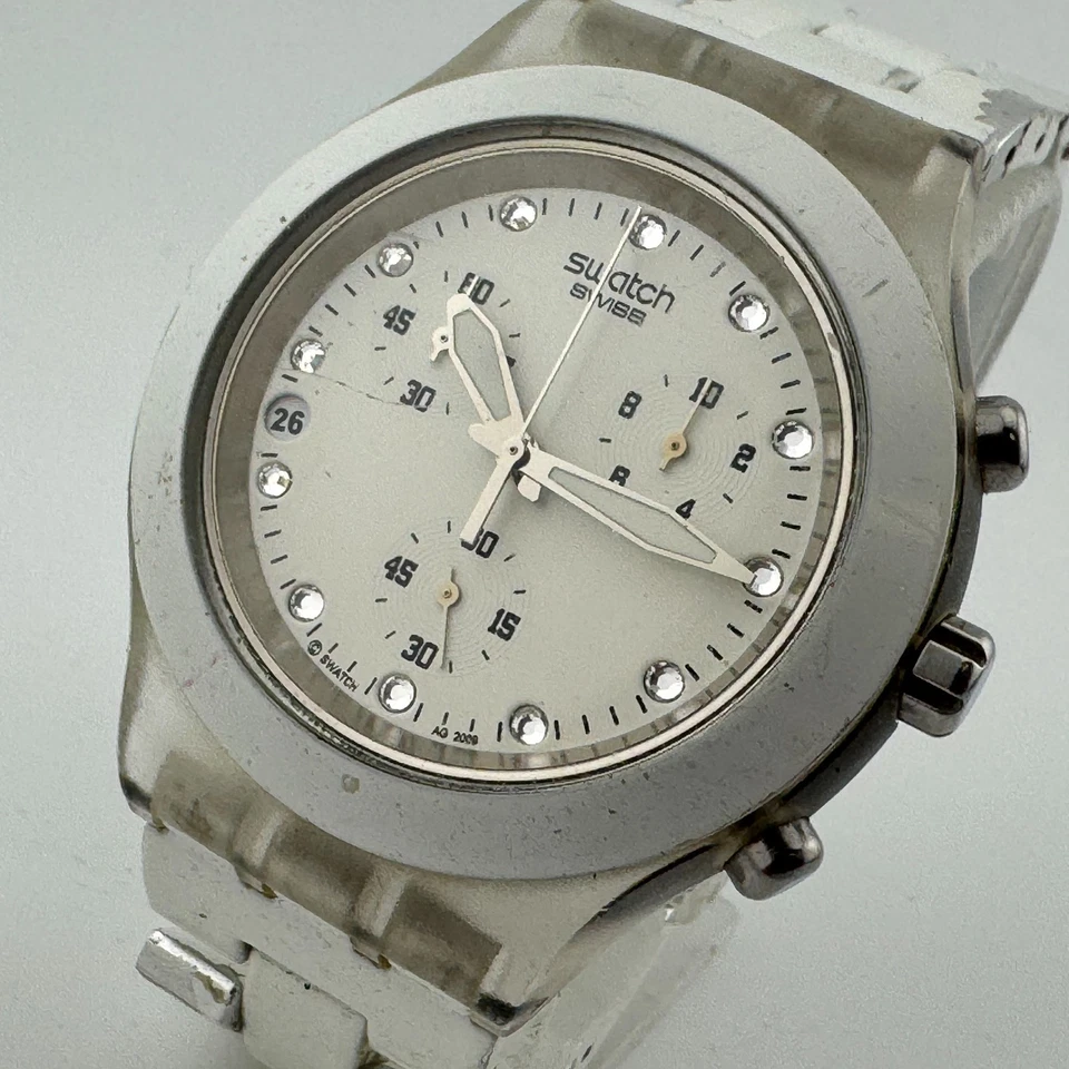 Reloj de cuarzo suizo Swatch Full-Blooded SVCK4045 Hombres White Chrono New Batter 6.5" Foto 1 de 4