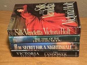 Lot of 4 Victoria Holt Novels, Published by Doubleday, Hardcover with Jacket. - Imagen 1 de 9
