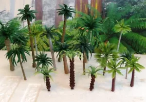 20 Rainforest Jungle Palm Trees & Plants Tropical Plastic 1/87 -1/35 scale - Picture 1 of 1