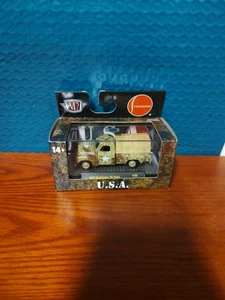 2025 M2 MACHINES CAMO U.S.A. ARMY '49 STUDEBAKER 2R TRUCK R102 OPEN, DOORS, HOOD - Picture 1 of 8