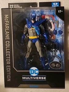 DC Multiverse Mcfarlane Toys Batman Year Two Collector 7" Figur Platinun - Bild 1 von 1