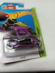 2013 Hot Wheels HW Workshop Fly-By 187/250 - Picture 1 of 3