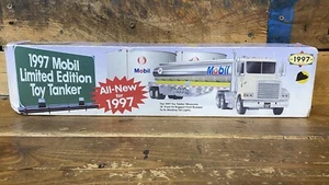 1997 Mobil limited edition Toy Tanker Truck 5th In Series 1:43 Open Box - Picture 1 of 9