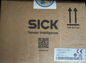 one Sick S30B-2011DA Safety Laser Scanner S300 5 Pin 1026822 - Picture 1 of 4