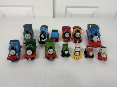 Thomas el Tren y Amigos Jefe de Vía Mezcla Lote de 13 Vagones de Carga Vagones + Carga Foto 1 de 4