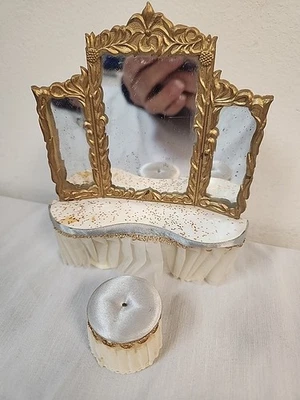 Vtg  Ideal Petite Princess Furniture Royal Dressing Table Vanity/Stool Dollhous - Image 1 of 4