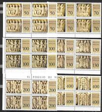 VATICAN - 1977.  Classical Sculptures in Museums - Set of 6 in MNH Blocks of 4