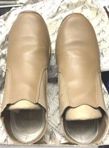 Womens 6 Styleplus Releve #8525 Nude Tan Dance Jazz Flags Colorguard Shoes - Picture 1 of 8