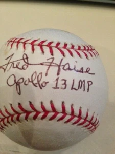 Fred Haise Apollo 13 Astronaut "Houston we have a problem" signed Baseball JSA - Bild 1 von 3