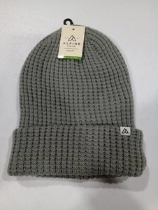 Alpine Design Womens Grey Slouchy Waffle Beanie Hat One Size. NWT!!! D32 - Picture 1 of 3