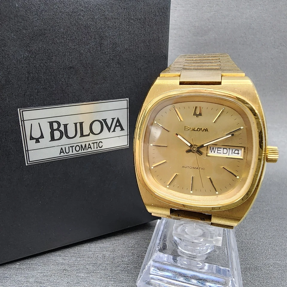 Bulova Reloj Automático Hombre 36mm Esfera Dorada Tono Dorado Fecha Día TV Rectángulo Funciona Foto 1 de 4