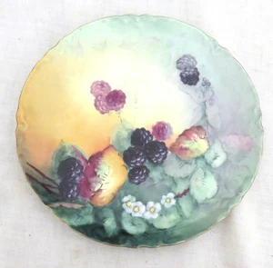 Haviland France Vintage 8.5/8 inch Plate Blackberries: Gold Trim - Excellent - Picture 1 of 3