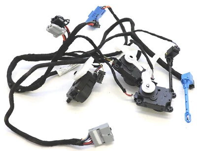 Renault Zoe Facelift R135 ZE50 Klima Heizung 3x Stellmotor Kabelbaum Motor - Bild 1 von 4