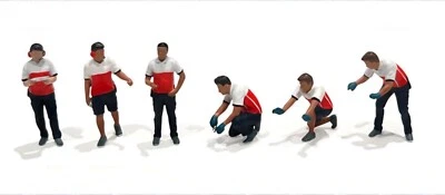 MiJo AD-2405MJ 1:64 Race Crew figures- American Diorama 1:64 - Image 1 of 2