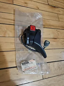 NOS Vintage Yamaha Throttle Block Assembly 80N-82720-00 - Bild 1 von 1