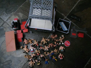 WWE MINI ACTIONFIGUREN KONVOLUT - Bild 1 von 7