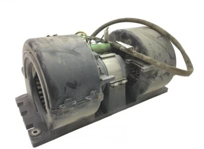 A0028304108 A0018212660 8EW351042-711 Calentador Ventilador Motor Para MERCEDES Econic Foto 1 de 4