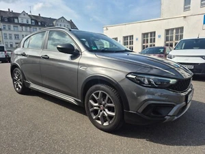 Langzeitmiete - Fiat Tipo Hatchback 1.0 City Cross - Mietwagen - Bild 1 von 11