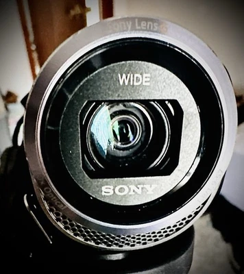 SONY Handheld Mini Handy Cam -HD Bundle Excellent condition - Image 1 of 4