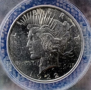 1922 P  Silver Peace Dollar ANACS Graded MS 62 . - Picture 1 of 4
