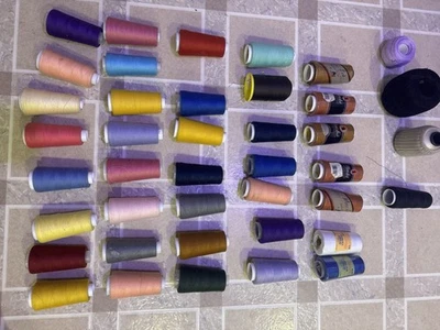 7 New 34 Used  Maxi-Lock Thread 3000 Yard Polyester Thread Mixed Lot 41 Total  - Image 1 of 4