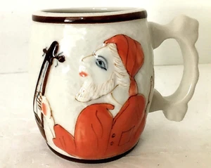 Bangladeshi Fair Trade Co. Louise Aarong Keramiktasse mit erhöhtem Design 4" Höhe 12 Unzen - Bild 1 von 6