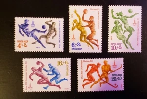 Sowjetunion Russland UdSSR versch. Lot von 20 Halbpostalen - postfrisch siehe Details für Liste - Bild 1 von 9