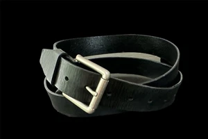 Cintura uomo vera pelle nera casual taglia XL/42 vita usata in ottime condizioni - Foto 1 di 4